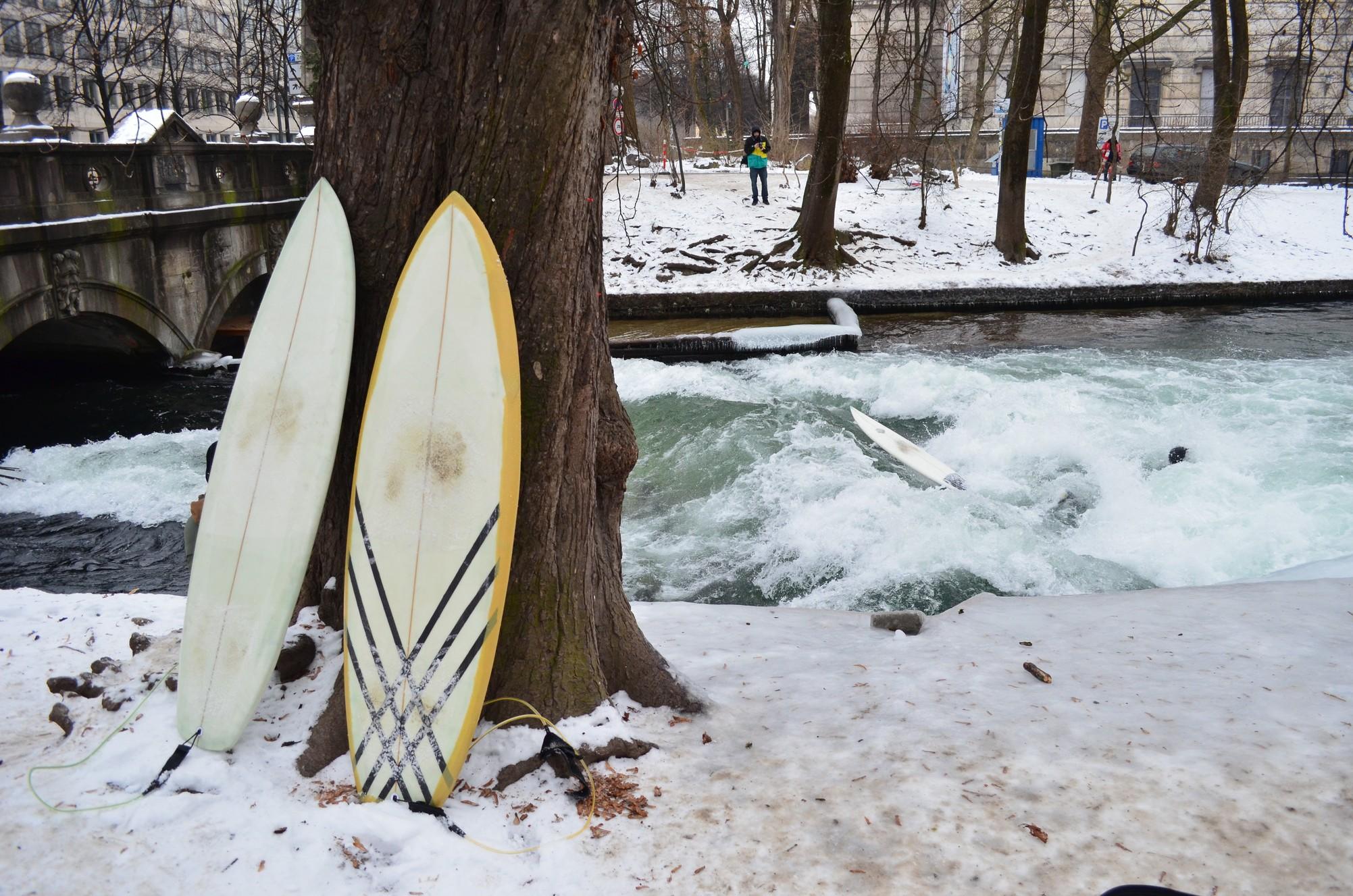 Composite River Surfboard - Production Technologies for Composite Parts